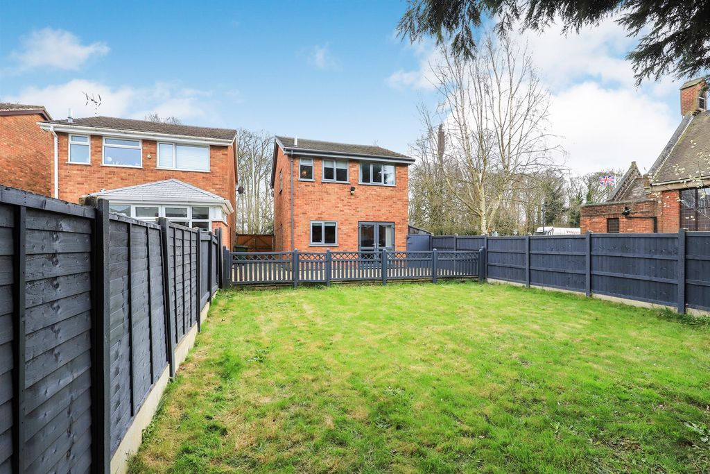 Additional image 2 of 3 bed detached house for saleCannock Road, Featherstone, Wolverhampton WV10
