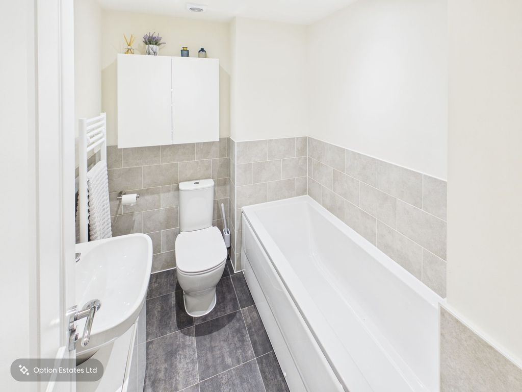 Additional image 17 of 3 bed semi-detached house for salePankhurst Close, East Leake LE12