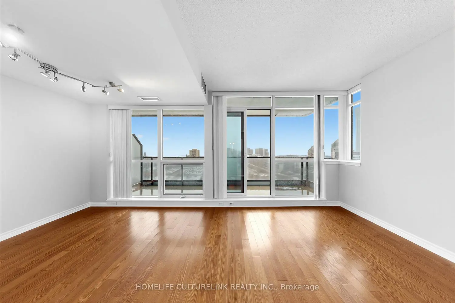Additional image 11 of 2885 Bayview Avenue 1323