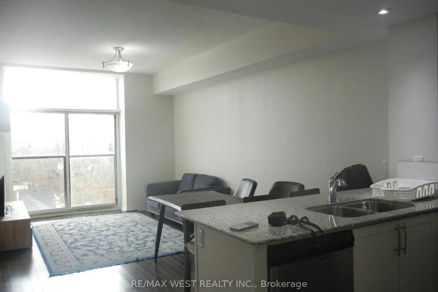 Additional image 8 of 427 Aberdeen Avenue 406