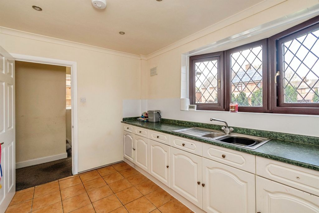 Additional image 6 of 3 bed semi-detached house for saleCarlisle Road, Cannock WS11