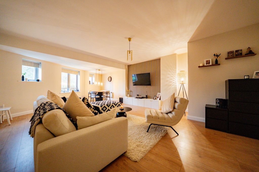 Additional image 3 of 2 bed flat for saleFlat 1, The Waterfront, 2 Duns Lane, Leicester, Leicestershire LE3