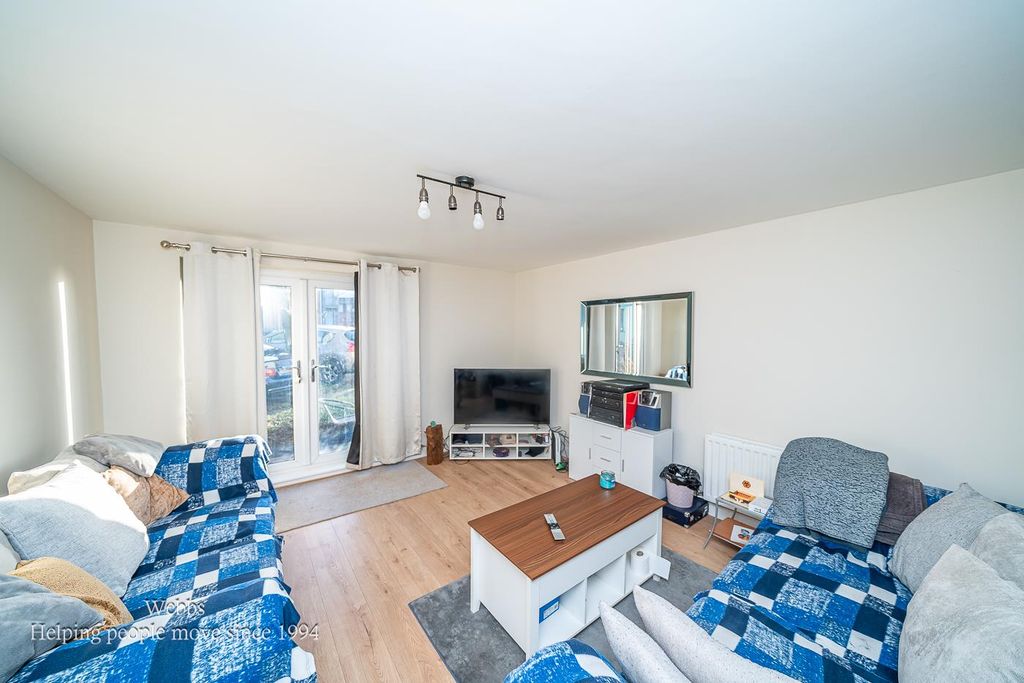 Additional image 3 of 2 bed flat for saleStrawberry Lane, Lichfield WS14