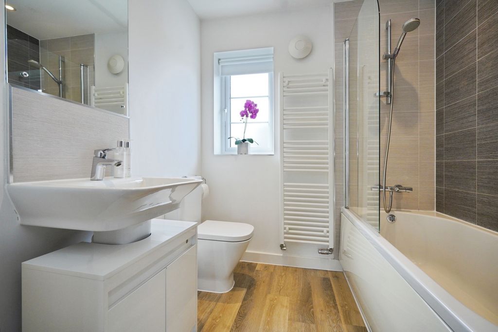 Additional image 21 of 4 bed link detached house for saleFrearson Road, Hugglescote, Coalville, Leicestershire LE67