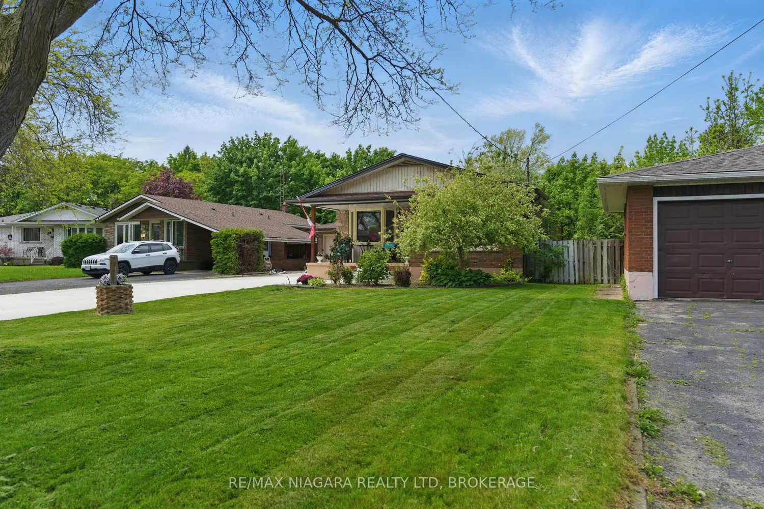 84 Regent Drive photo 2