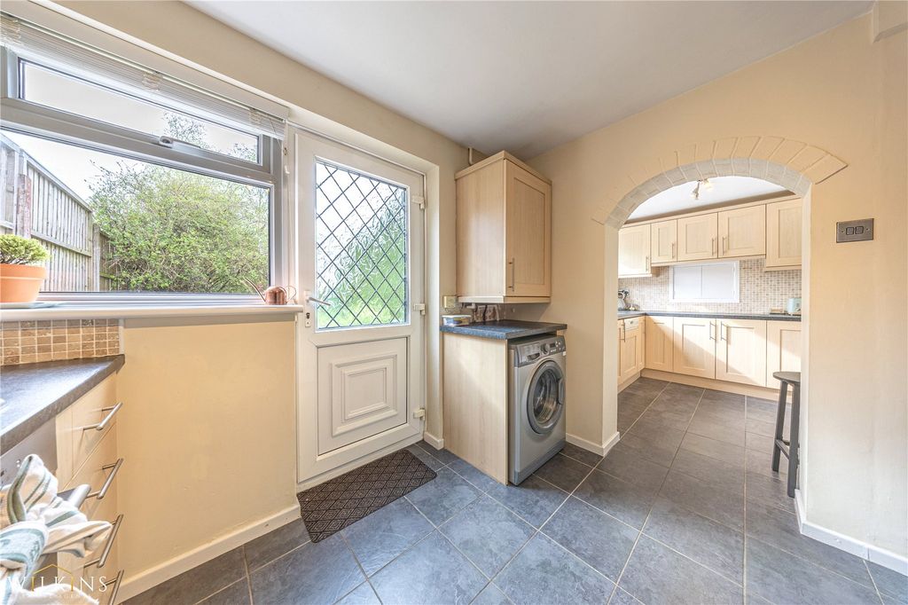 Additional image 10 of 3 bed detached house for saleDosthill Road, Two Gates, Tamworth, Staffordshire B77