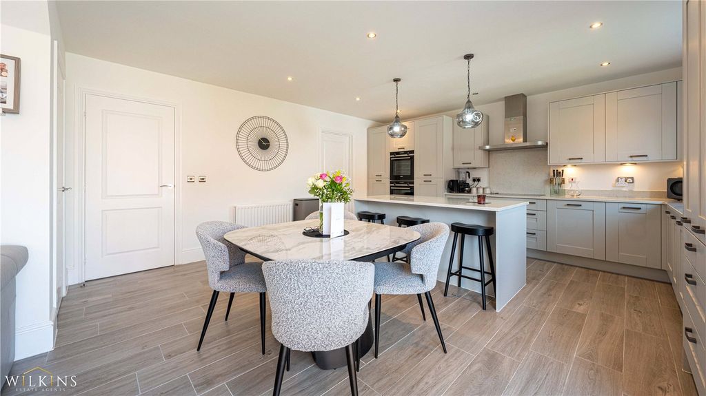 Additional image 9 of 4 bed detached house for saleRangemoor Crescent, Amington, Tamworth B77