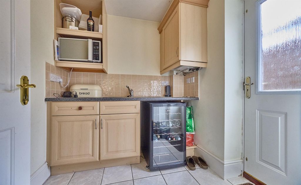 Additional image 13 of 5 bed detached house for saleDe Havilland Way, Burbage, Hinckley LE10