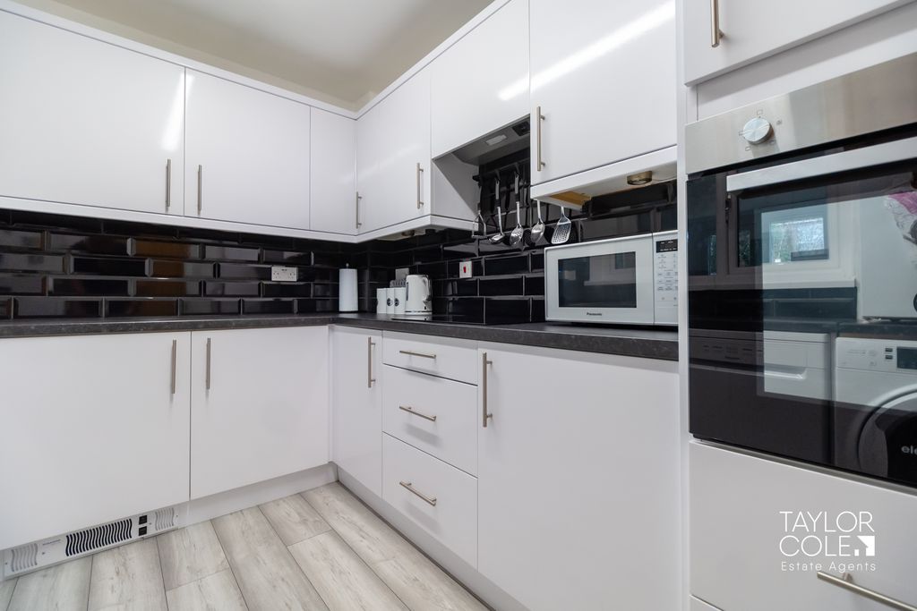 Additional image 11 of 2 bed detached bungalow for saleChalfield, Tamworth B79