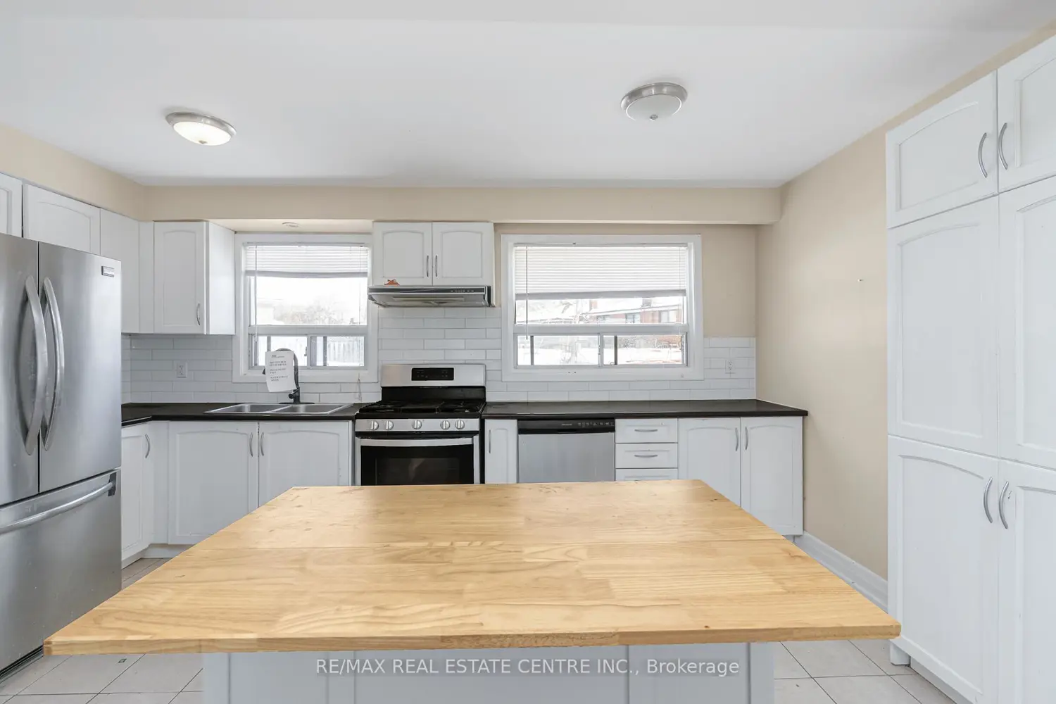 Additional image 11 of 1 Stanwood Crescent