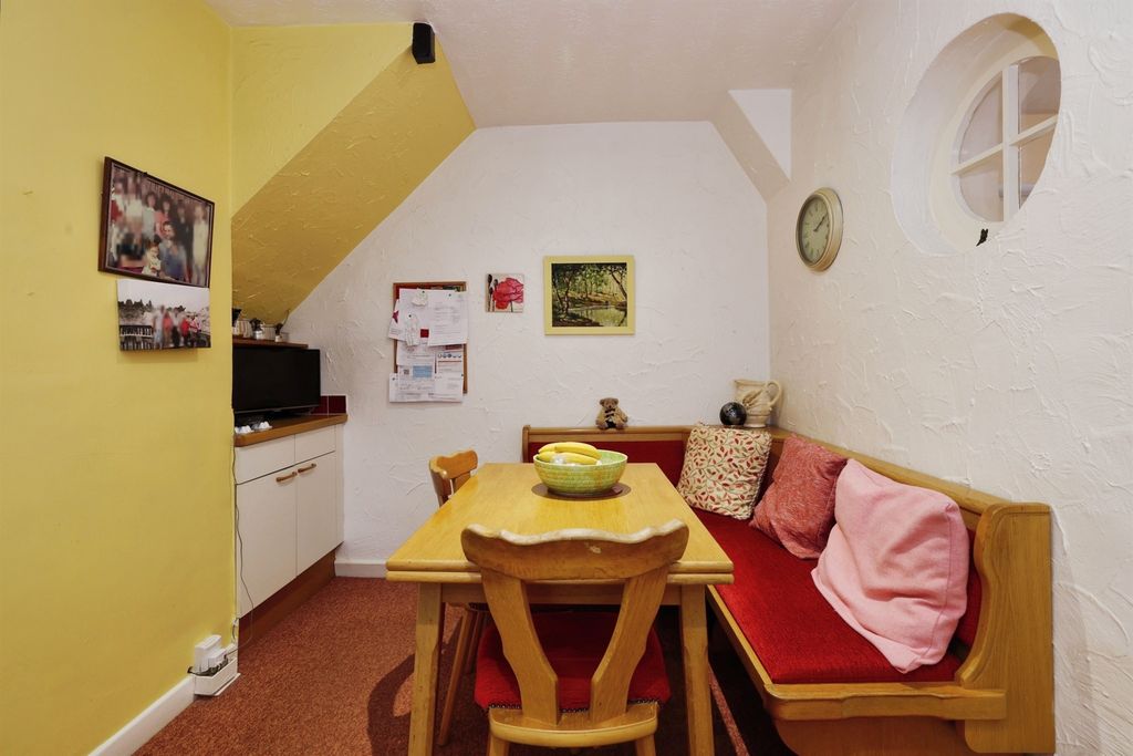 Additional image 9 of 3 bed semi-detached house for saleLarkhill Road, Durrington, Salisbury SP4