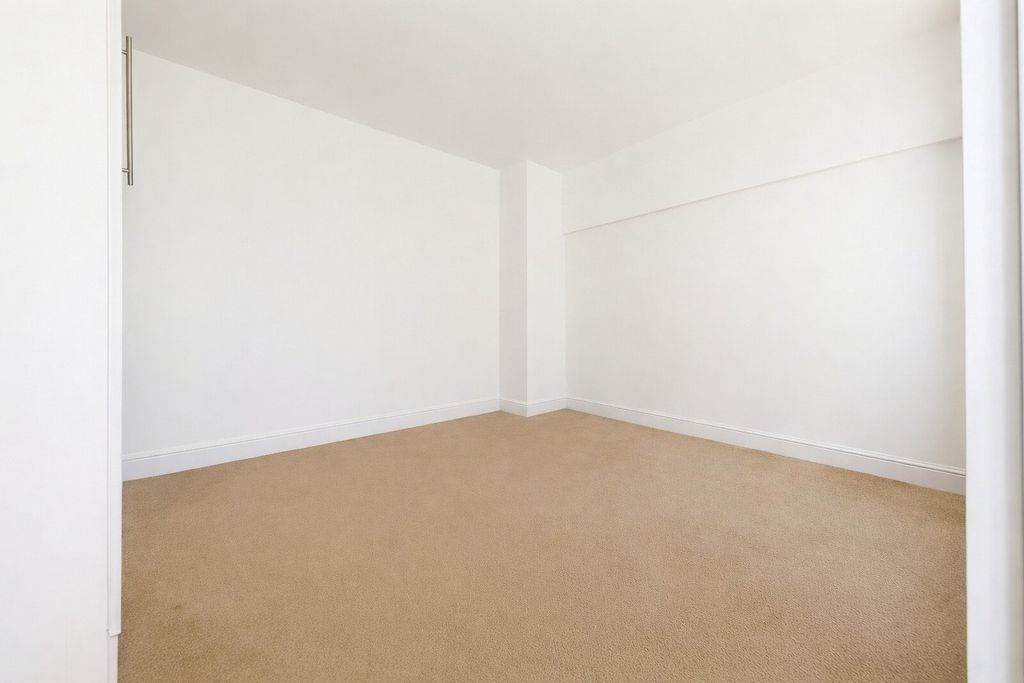 Additional image 8 of 2 bed flat for saleLee Street, Leicester LE1