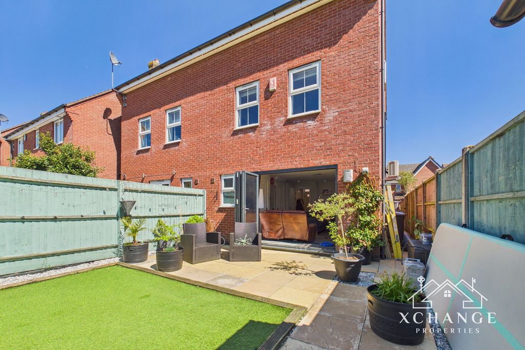 Additional image 28 of 4 bed semi-detached house for saleOaklands Drive, Earl Shilton LE9