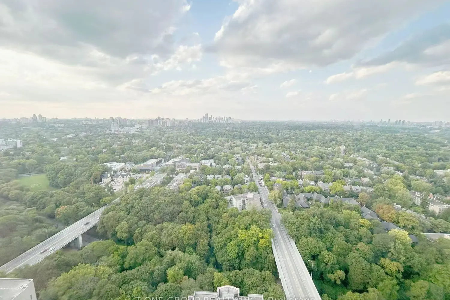 Additional image 18 of 395 Bloor Street 3407