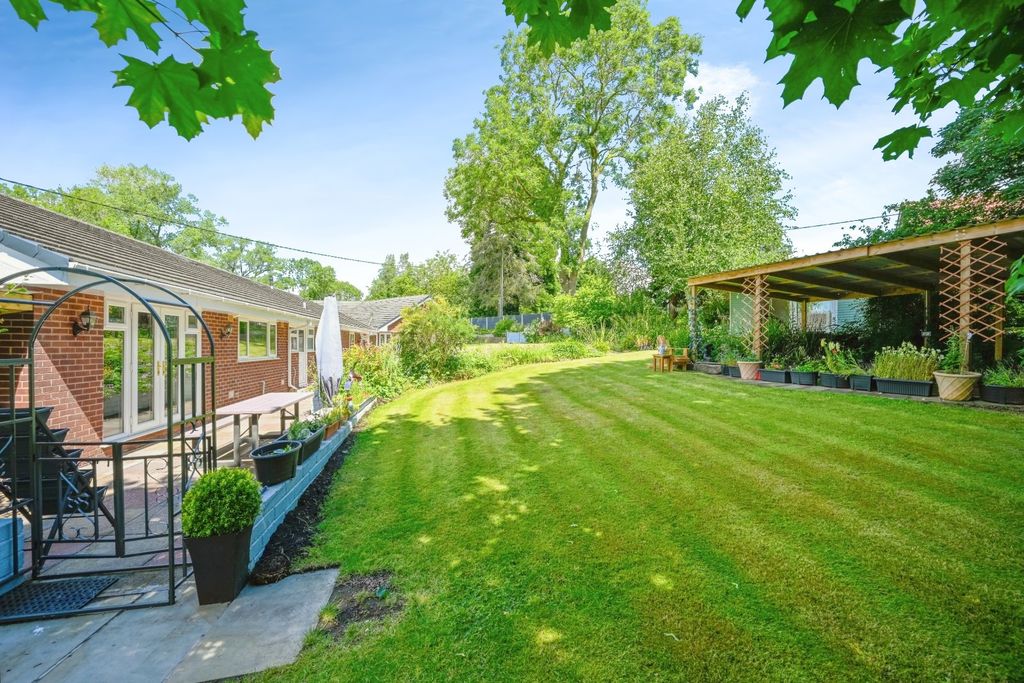 Additional image 3 of 5 bed bungalow for saleWhitgreave Lane, Great Bridgeford, Stafford, Staffordshire ST18