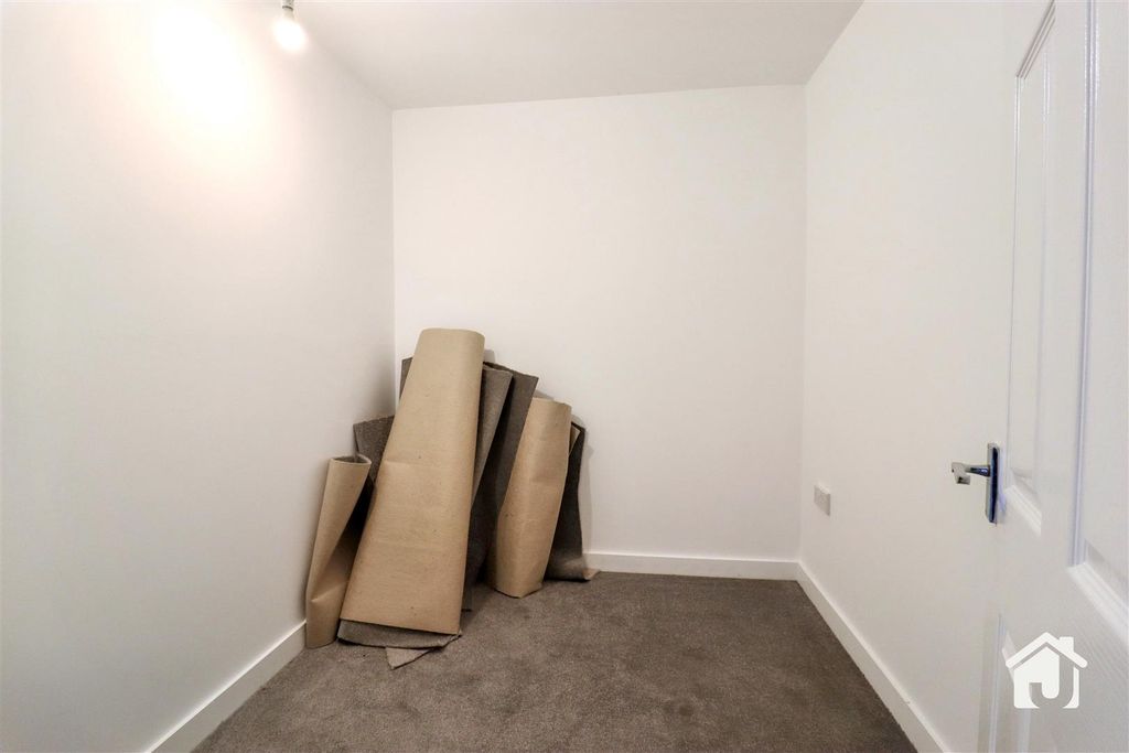 Additional image 15 of 2 bed semi-detached bungalow for saleJessop Close, Leicester LE3
