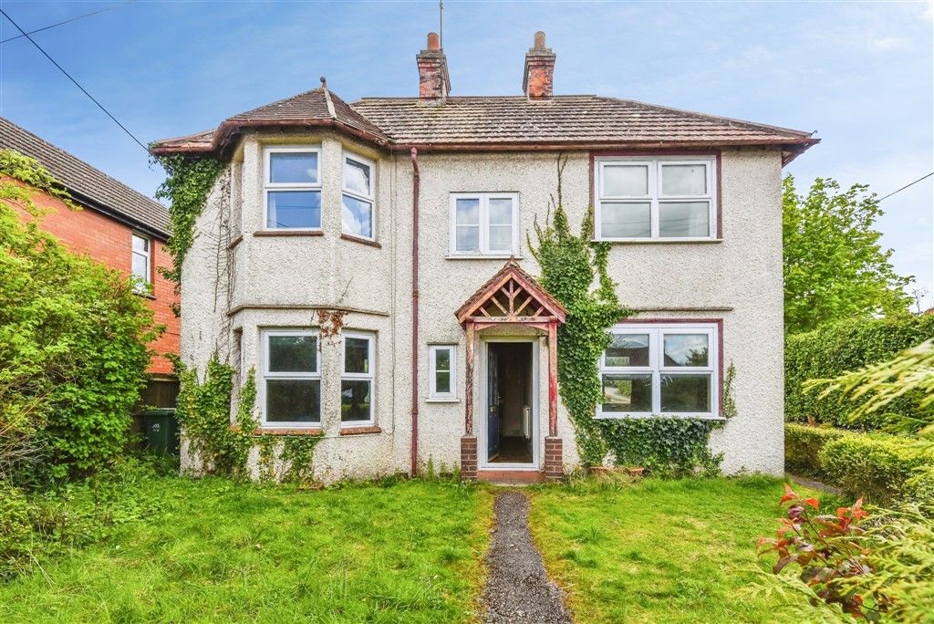 3 bed detached house for saleWestbury Road, Bratton, Westbury BA13