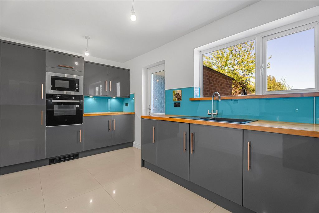 Additional image 2 of 3 bed parking/garage for saleQueensway, Old Dalby, Melton Mowbray, Leicestershire LE14