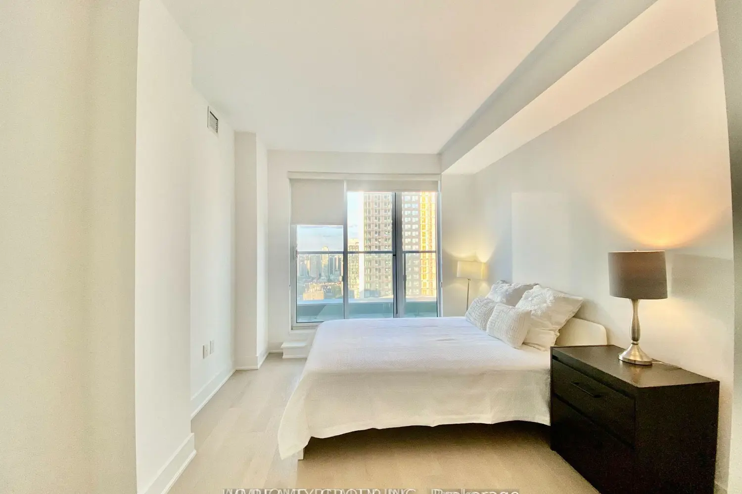 Additional image 5 of 955 Bay Street 3208