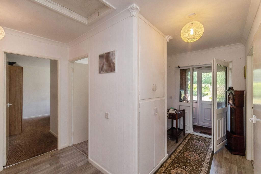 Additional image 15 of 3 bed bungalow for saleWeston Drive, Cheslyn Hay, Walsall WS6