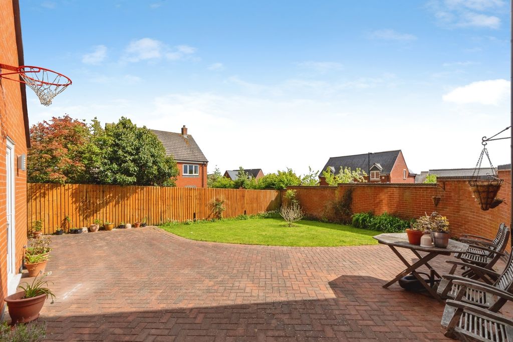 Additional image 22 of 4 bed detached house for salePasture Drive, Birstall, Leicester, Leicestershire LE4