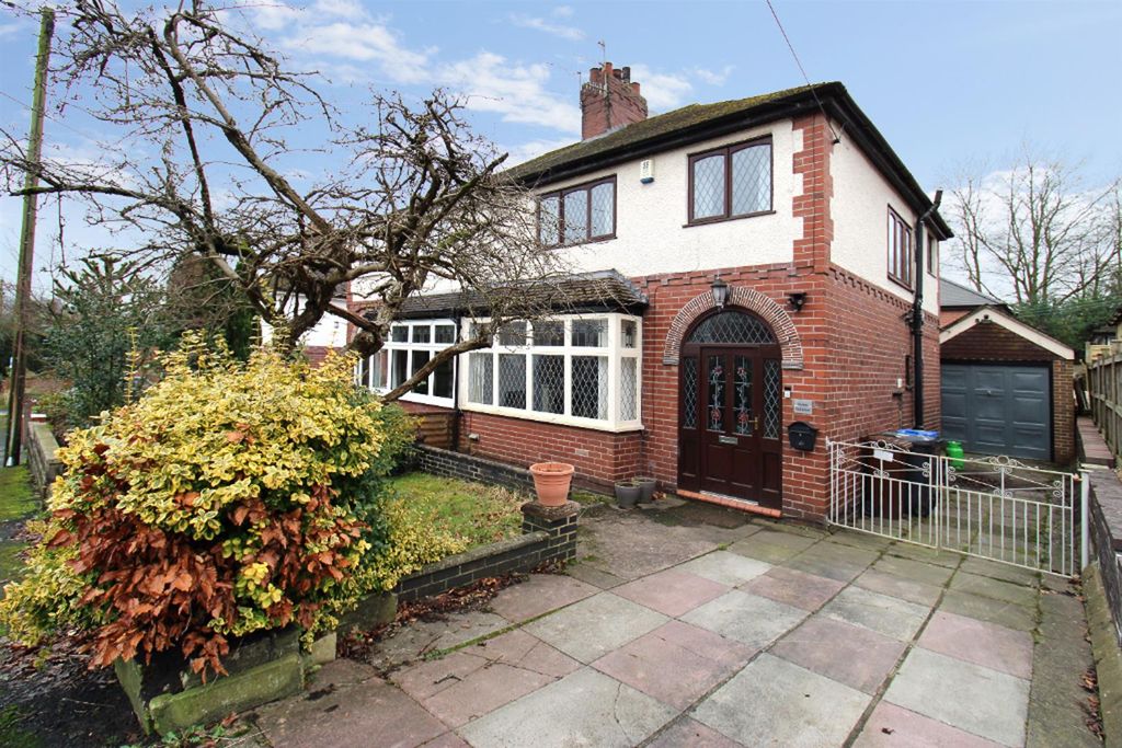 3 bed semi-detached house for salePlatts Avenue, Endon, Stoke-On-Trent ST9