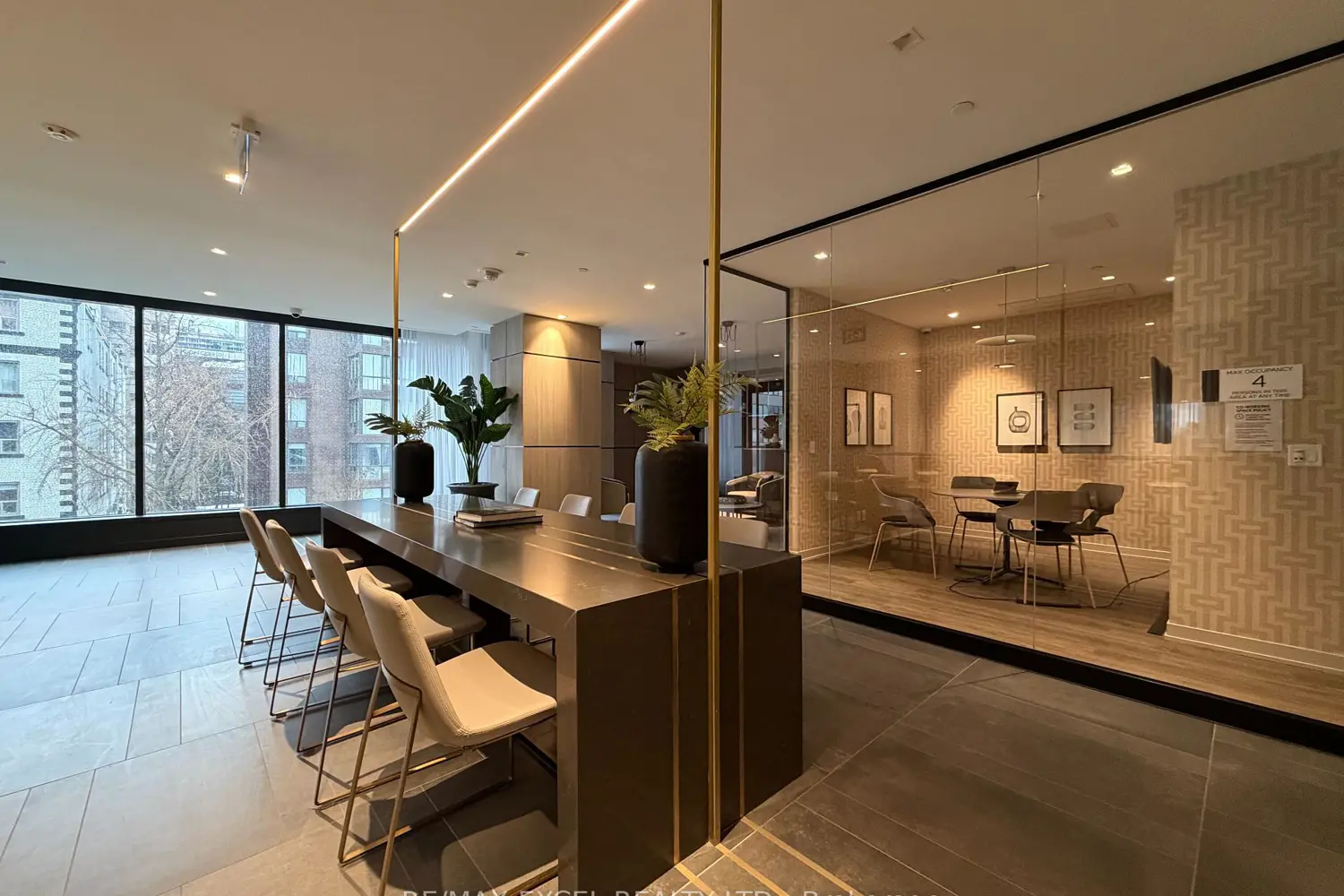 Additional image 10 of 319 Jarvis Street 4808