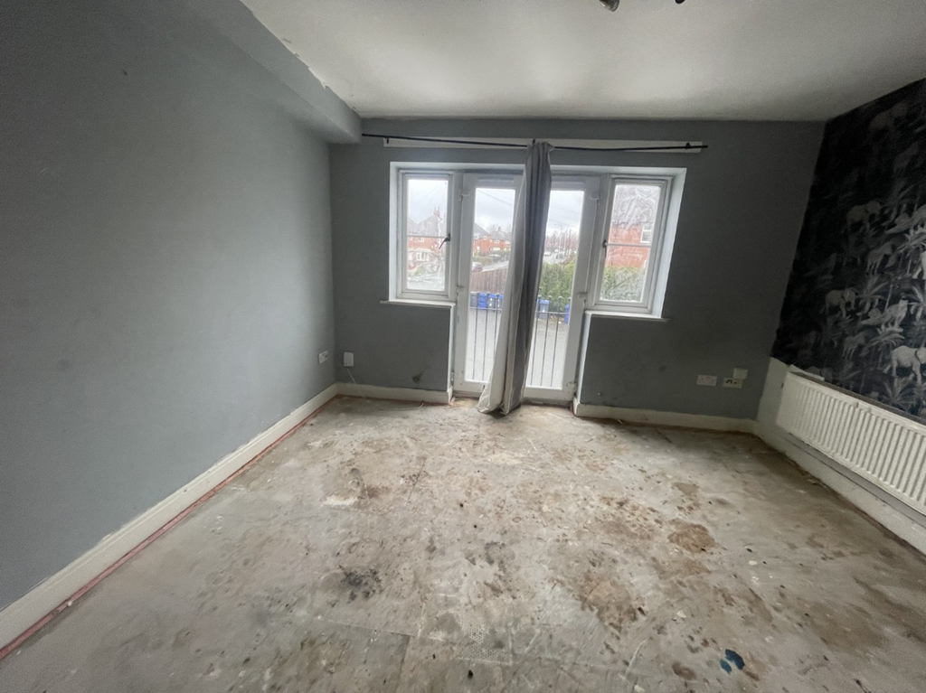 Additional image 5 of 2 bed flat for sale6 The Courtyard, Beasley Avenue, Newcastle Under Lyme, Staffordshire ST5