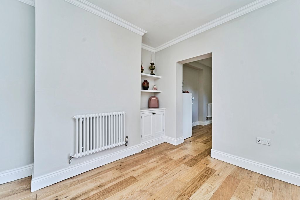 Additional image 13 of 3 bed semi-detached house for saleStation Street, Walsall, Staffordshire WS6