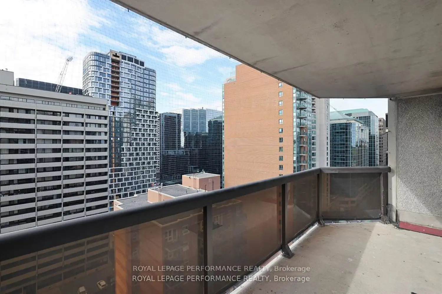 Additional image 8 of 470 Laurier Avenue 1701
