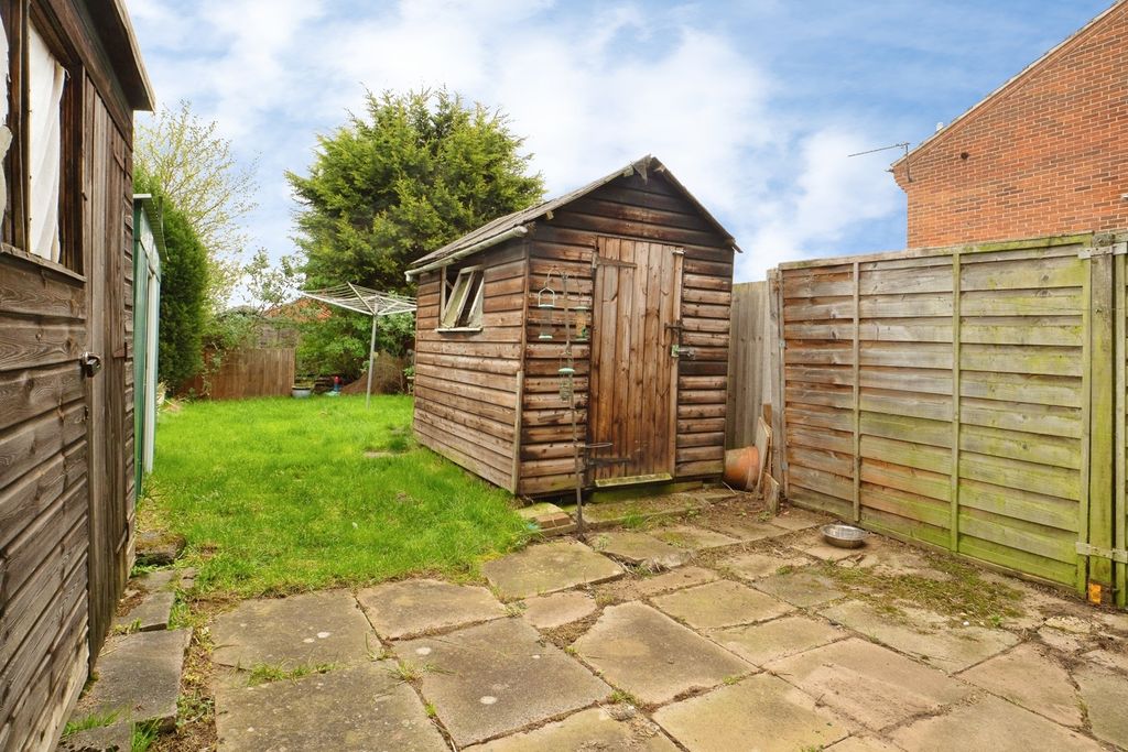 Additional image 12 of 3 bed semi-detached house for saleDeighton Way, Loughborough, Leicestershire LE11