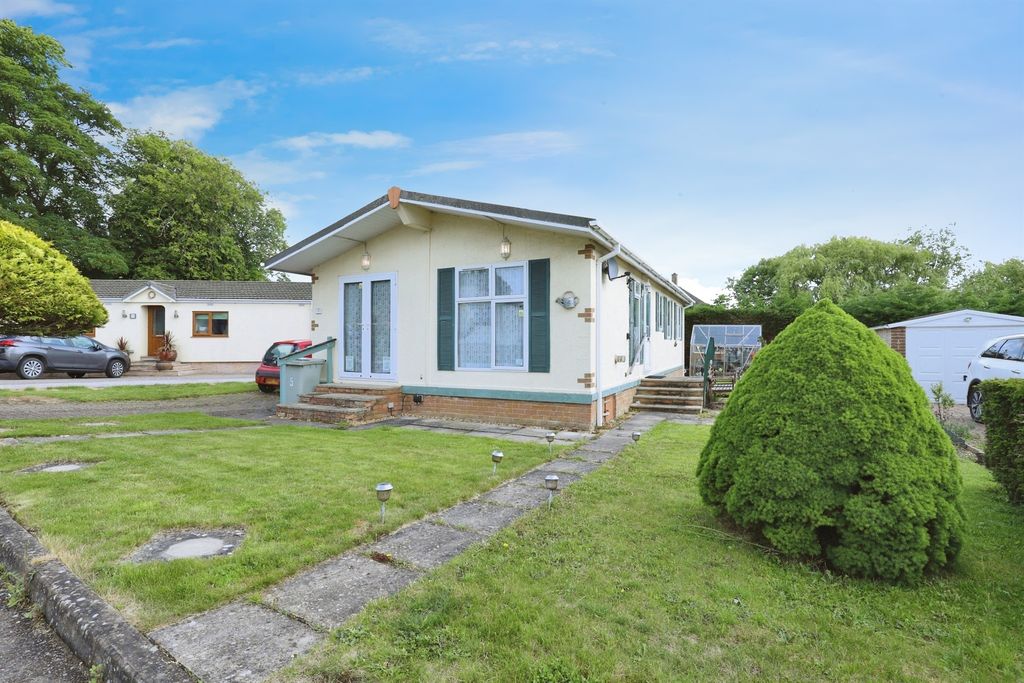 3 bed mobile/park home for saleLodge Park, Langham, Oakham LE15