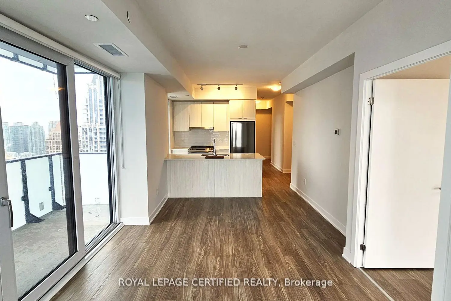 Additional image 3 of 430 Square One Drive 3011