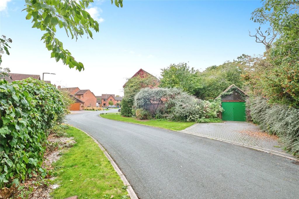 Additional image 21 of 3 bed detached house for saleBromwich Drive, Fradley, Staffordshire WS13