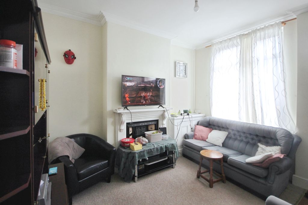 Additional image 10 of 2 bed terraced house for saleBonchurch Street, Leicester LE3