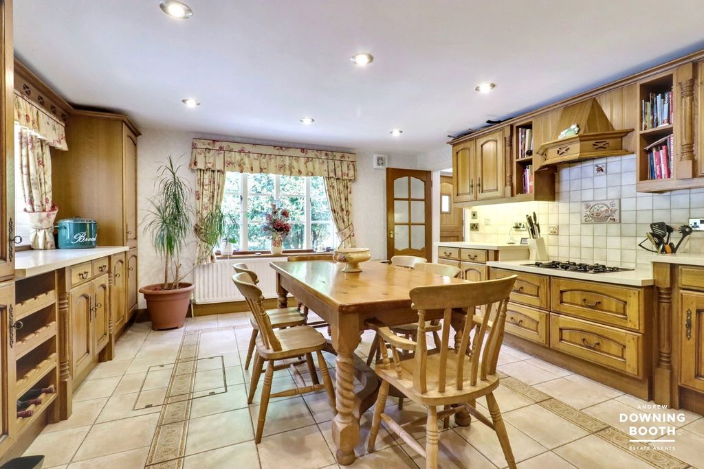 Additional image 7 of 4 bed equestrian for saleLysways Lane, Rugeley WS15