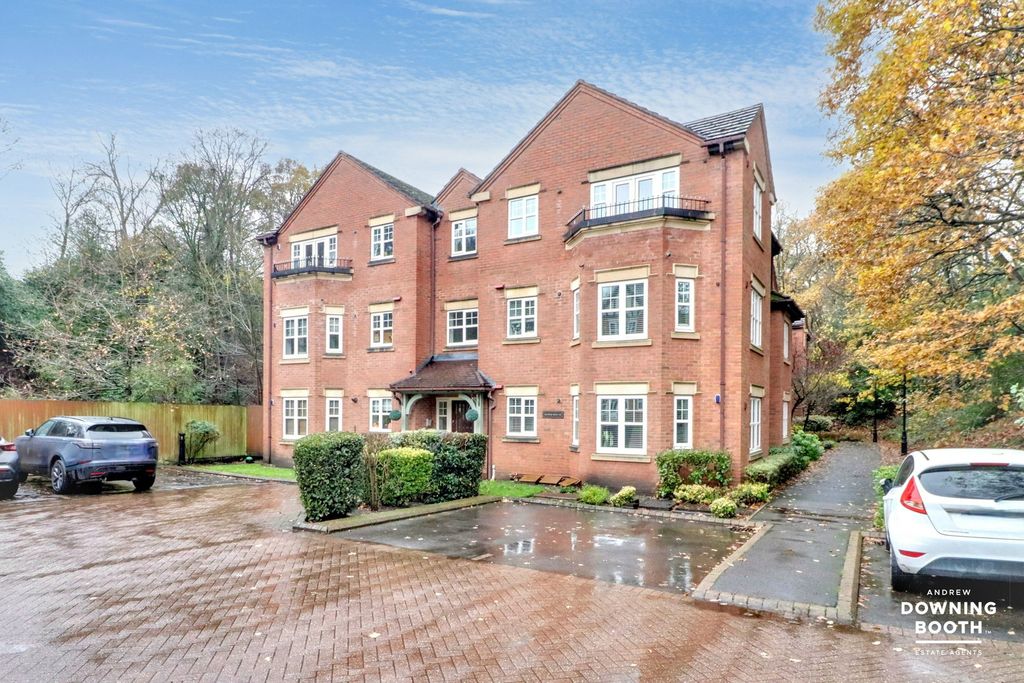 2 bed flat for saleHorsley Road, Streetly, Sutton Coldfield B74