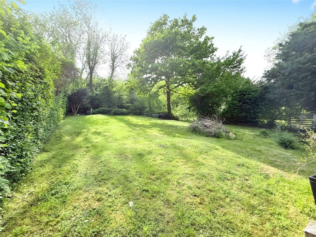 3 bed detached house for saleDevizes Road, Box SN13 photo 2