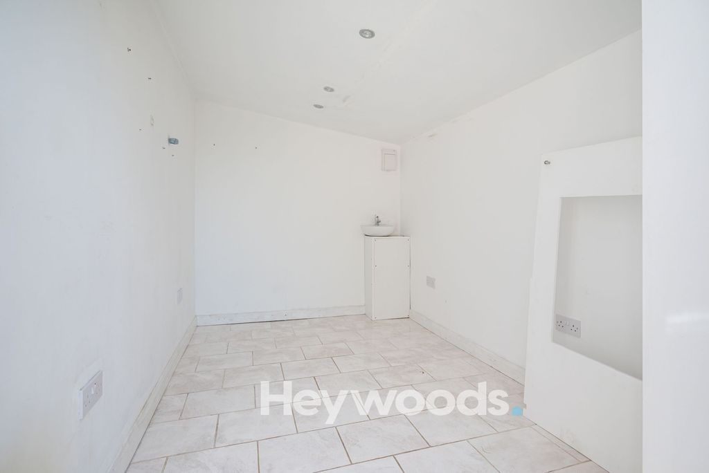 Additional image 14 of 2 bed terraced house for saleDimsdale View East, Newcastle-Under-Lyme ST5
