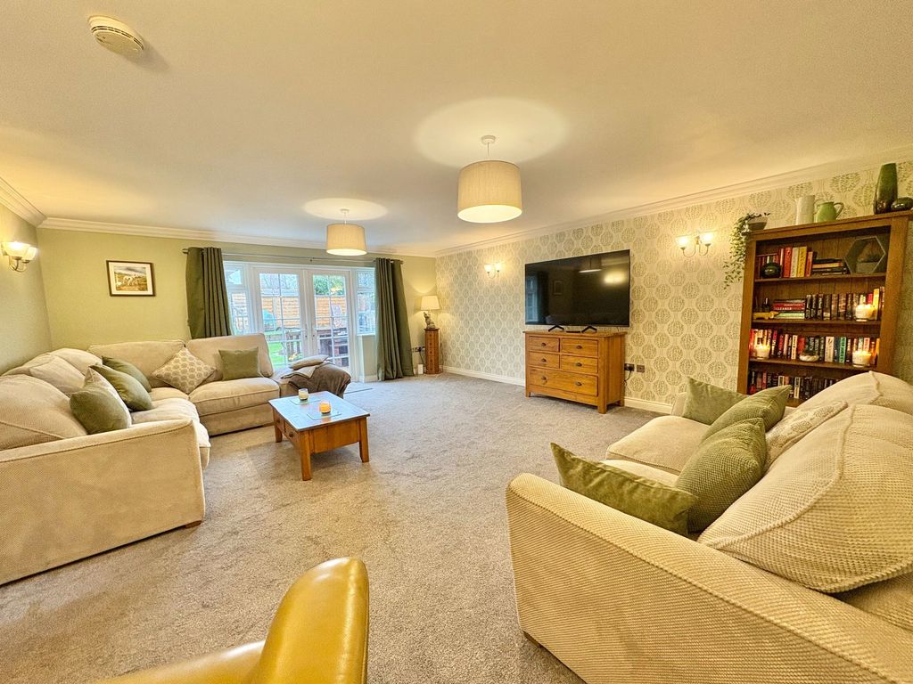 Additional image 3 of 4 bed detached house for saleMarlin, Dosthill, Tamworth B77