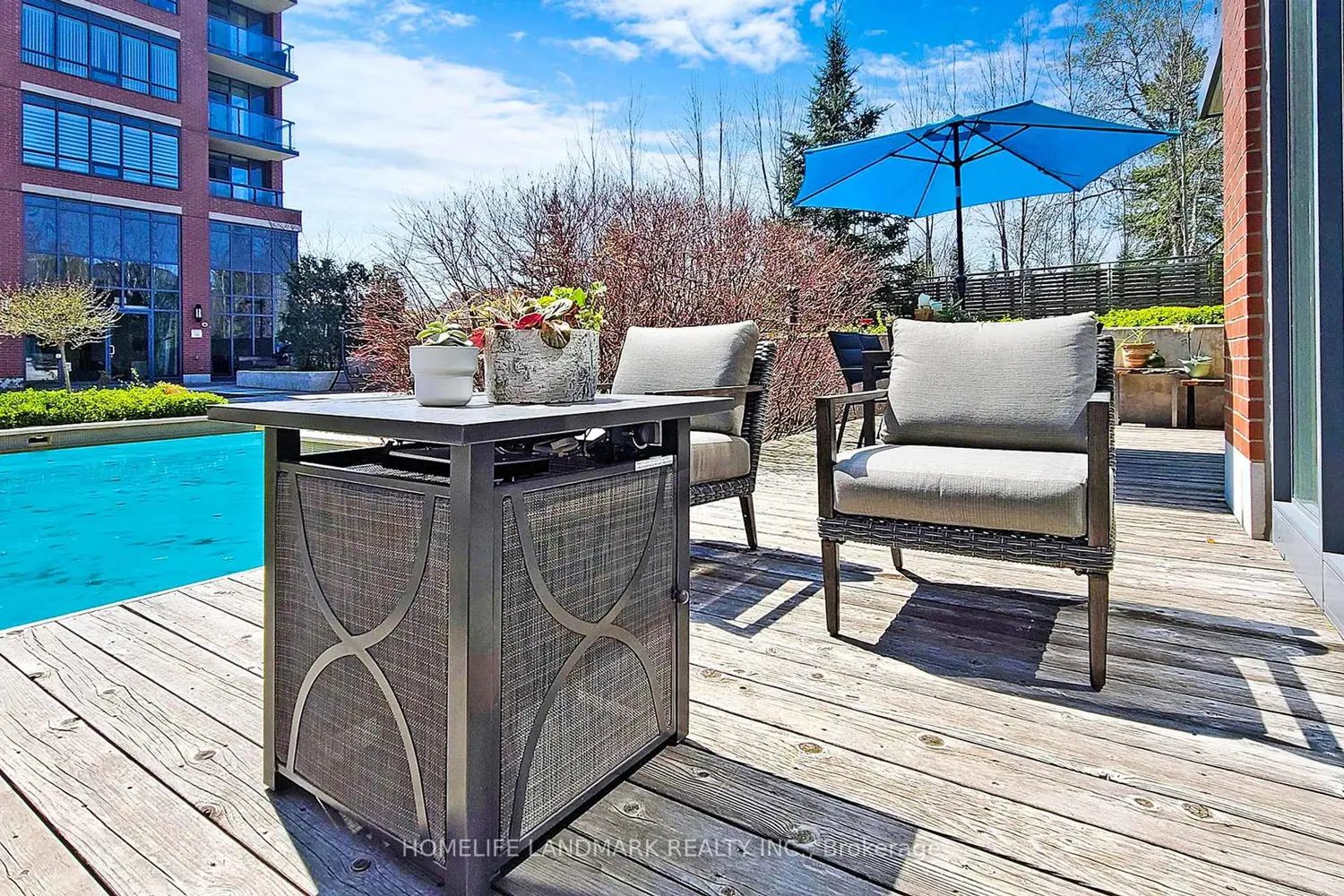 Additional image 20 of 7608 Yonge Street 513