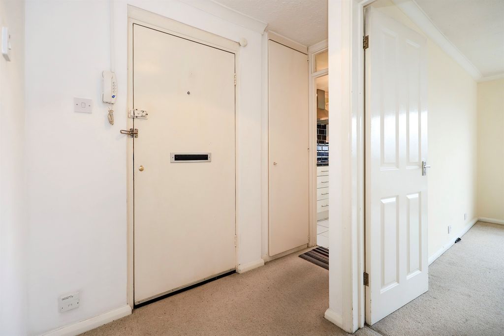 Additional image 10 of 1 bed flat for saleHigh Meadows, Compton, Wolverhampton WV6