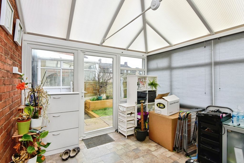 Additional image 7 of 3 bed semi-detached house for saleLeaside Road, Stoke-On-Trent, Staffordshire ST4