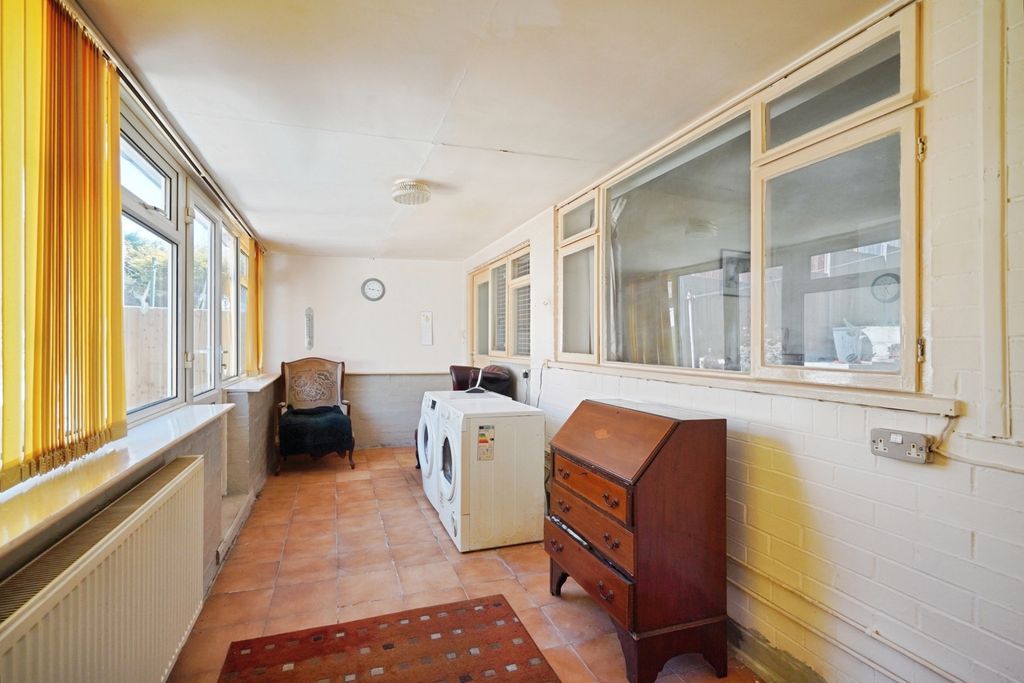 Additional image 7 of 3 bed bungalow for saleOadby Rise, Burton-On-Trent, Staffordshire DE13
