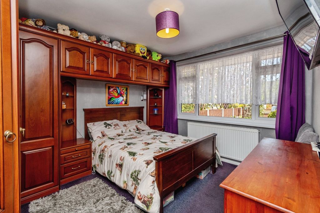 Additional image 9 of 3 bed bungalow for saleMount Close, Cheslyn Hay, Walsall WS6