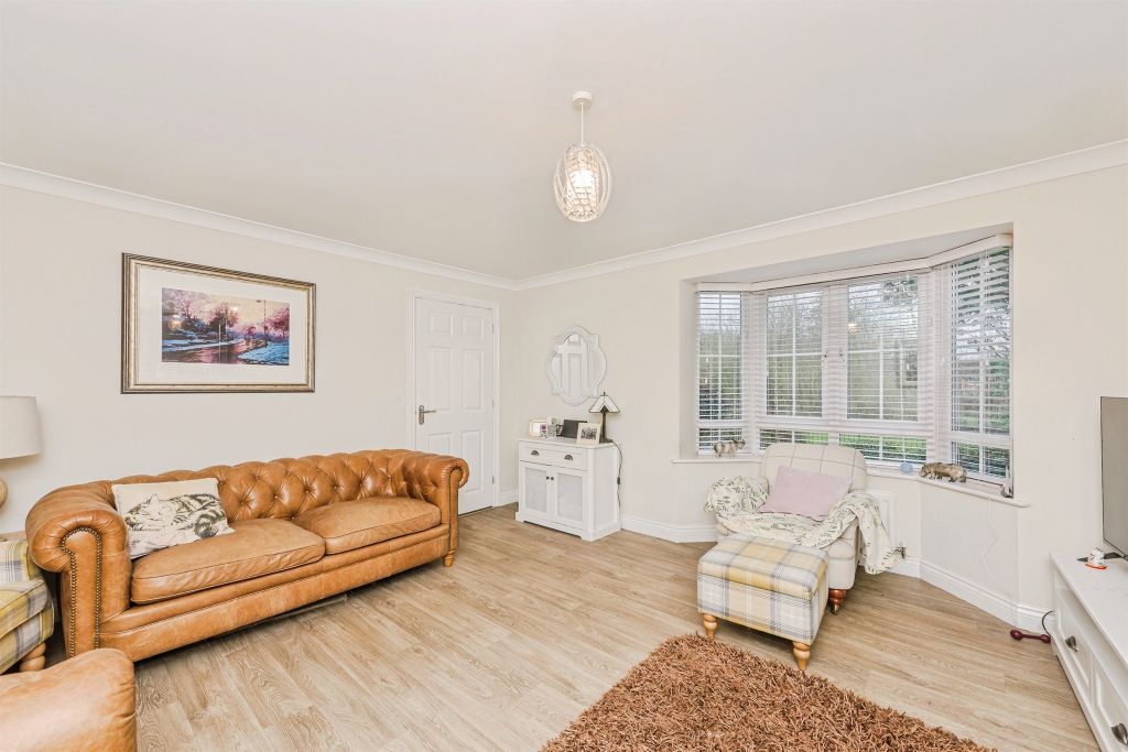 Additional image 2 of 4 bed detached house for saleDumolos Lane, Glascote, Tamworth B77