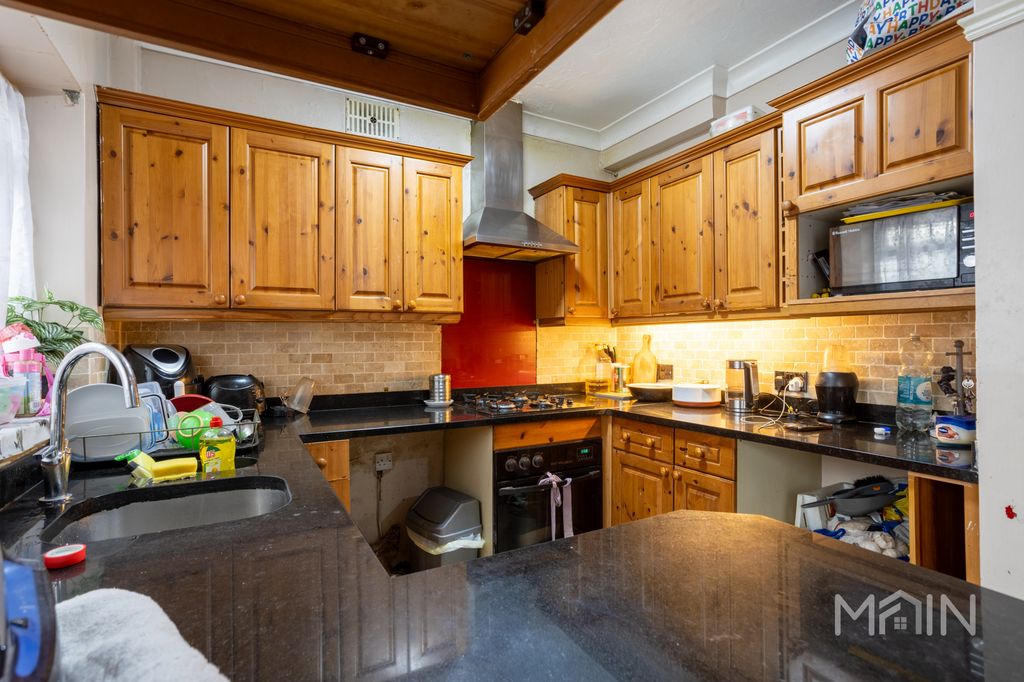 Additional image 7 of 3 bed semi-detached house for salePetworth Drive, Leicester, Leicestershire LE3