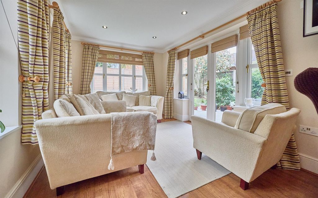 Additional image 2 of 5 bed detached house for saleDe Havilland Way, Burbage, Hinckley LE10