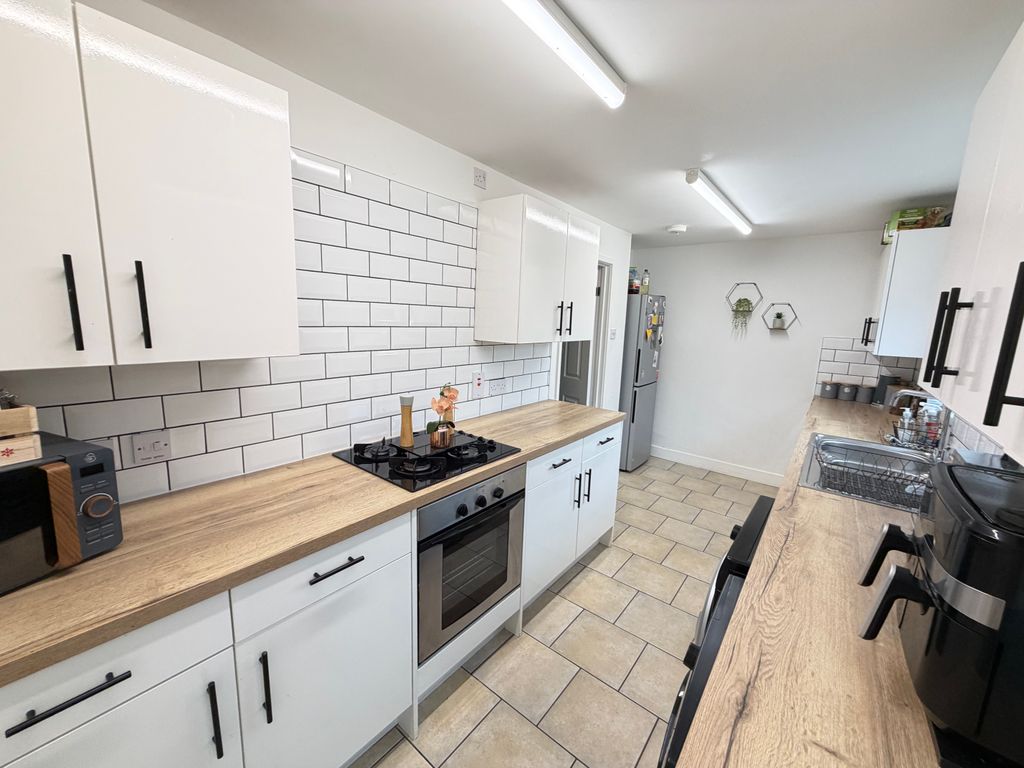 Additional image 3 of 3 bed terraced house for saleKinross Avenue, Leicester LE5