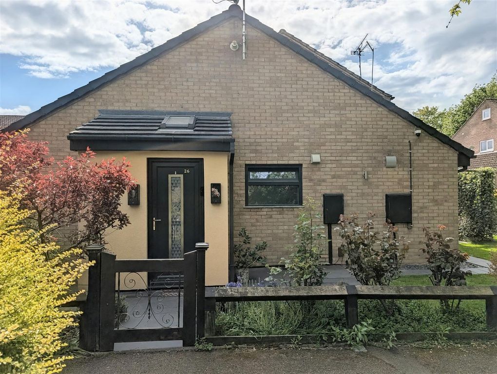 2 bed semi-detached bungalow for saleBlackthorn Drive, Leicester LE4
